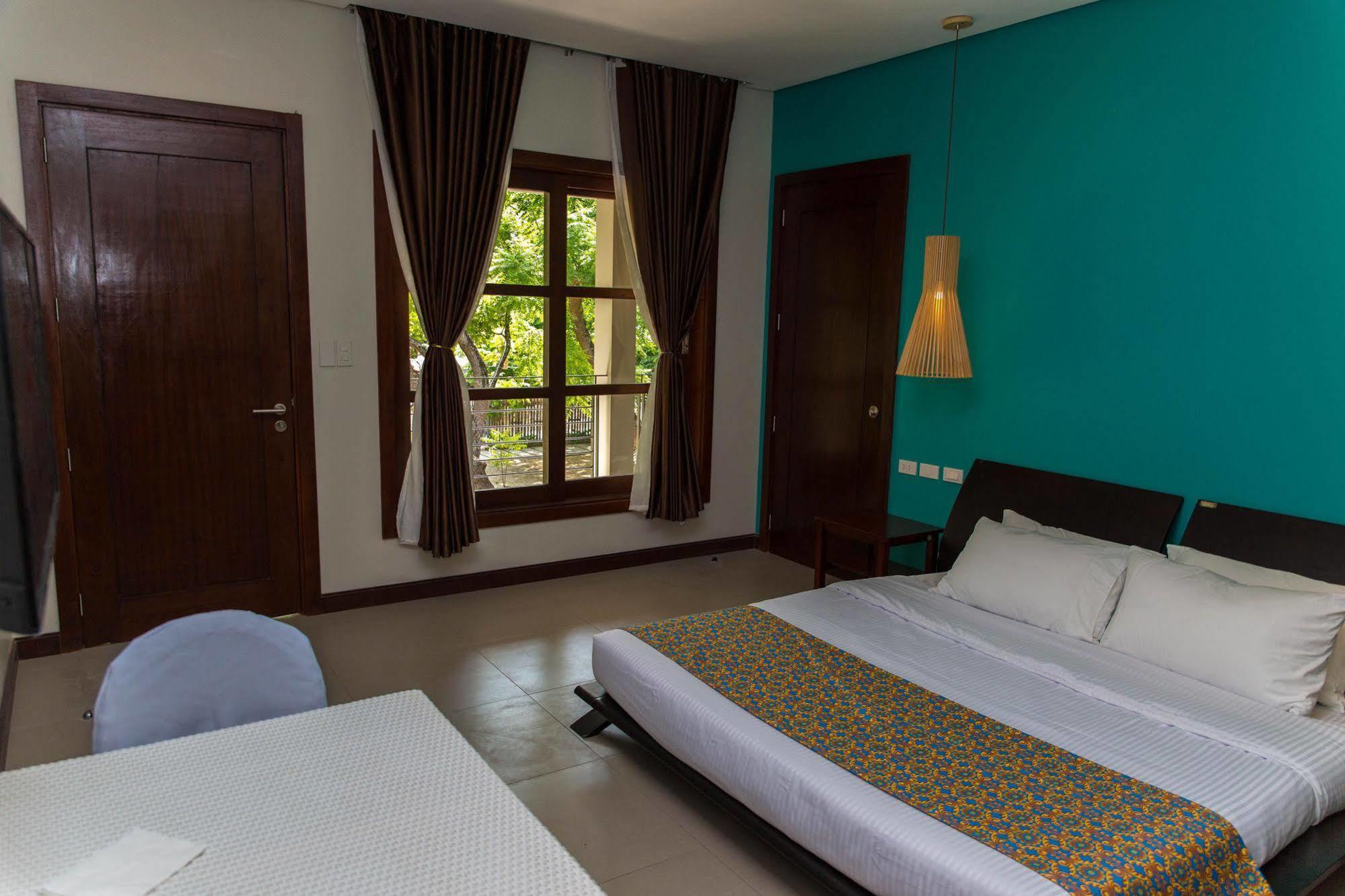 Karancho Beach House Мактан Екстериор снимка