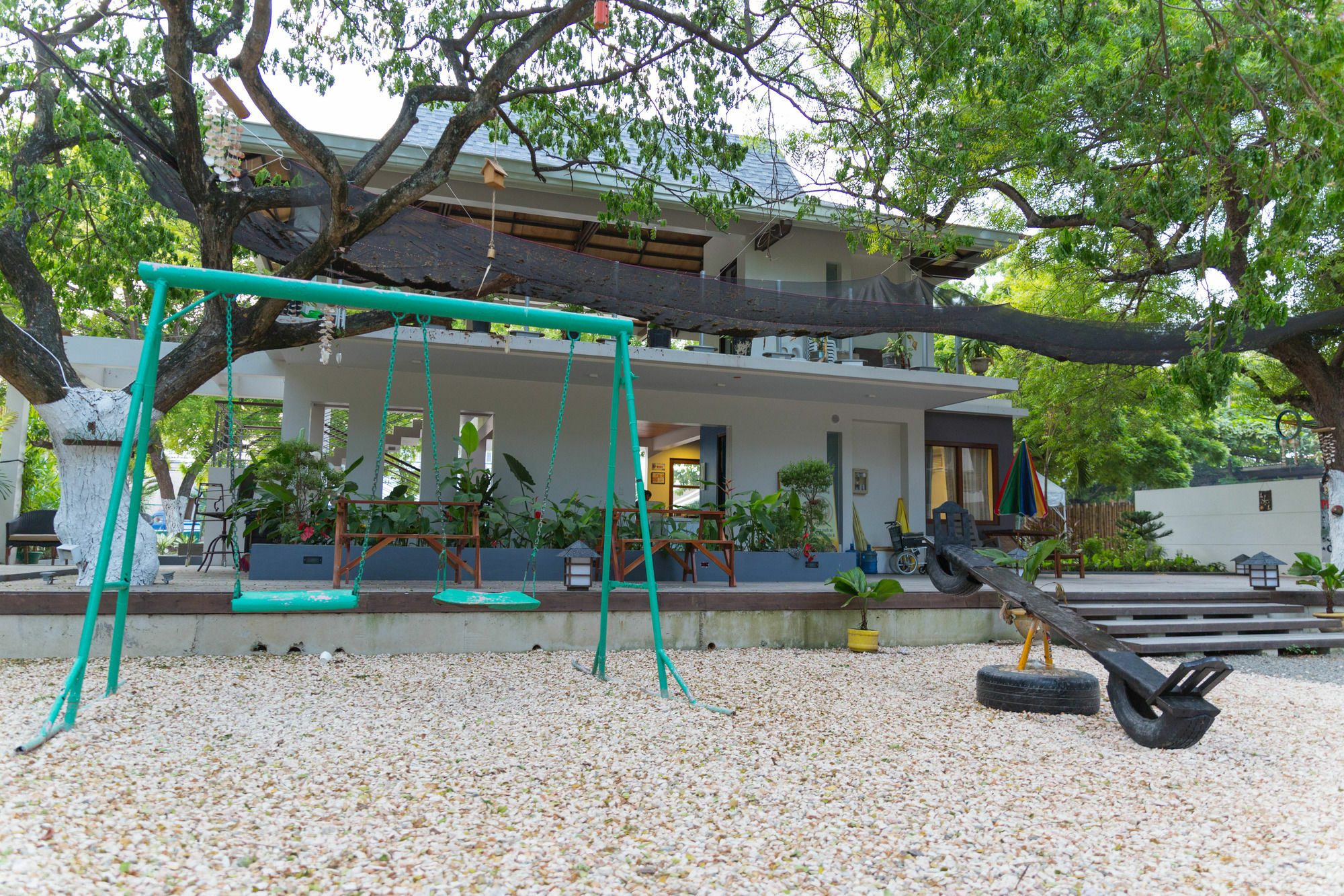 Karancho Beach House Мактан Екстериор снимка